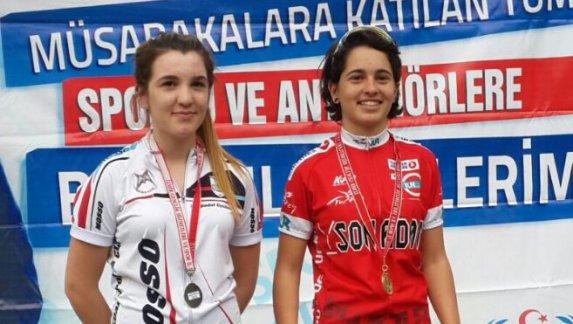 İzmir okullar arası bisiklet yarışması 1.liği