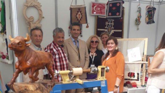 İzmir Öğrenme Şenliği´ne Çiğli Halk Eğitim Merkezi Müdürlüğü de destek verdi