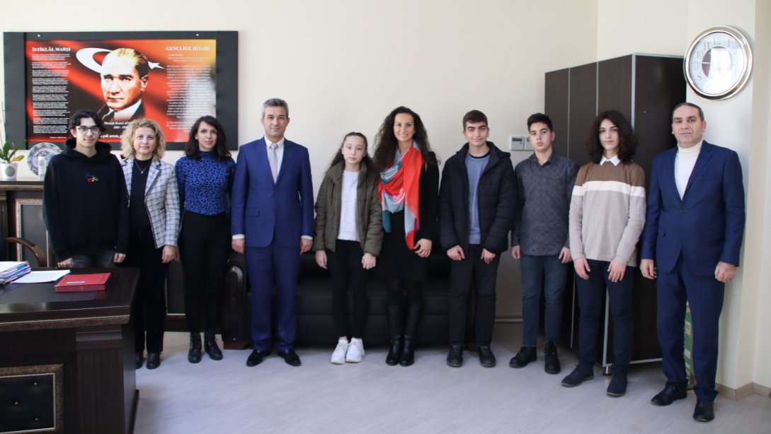 Çiğli Karşıyaka Aydoğan Yağcı Bilim Sanat Merkezinin Büyük  Başarısı
